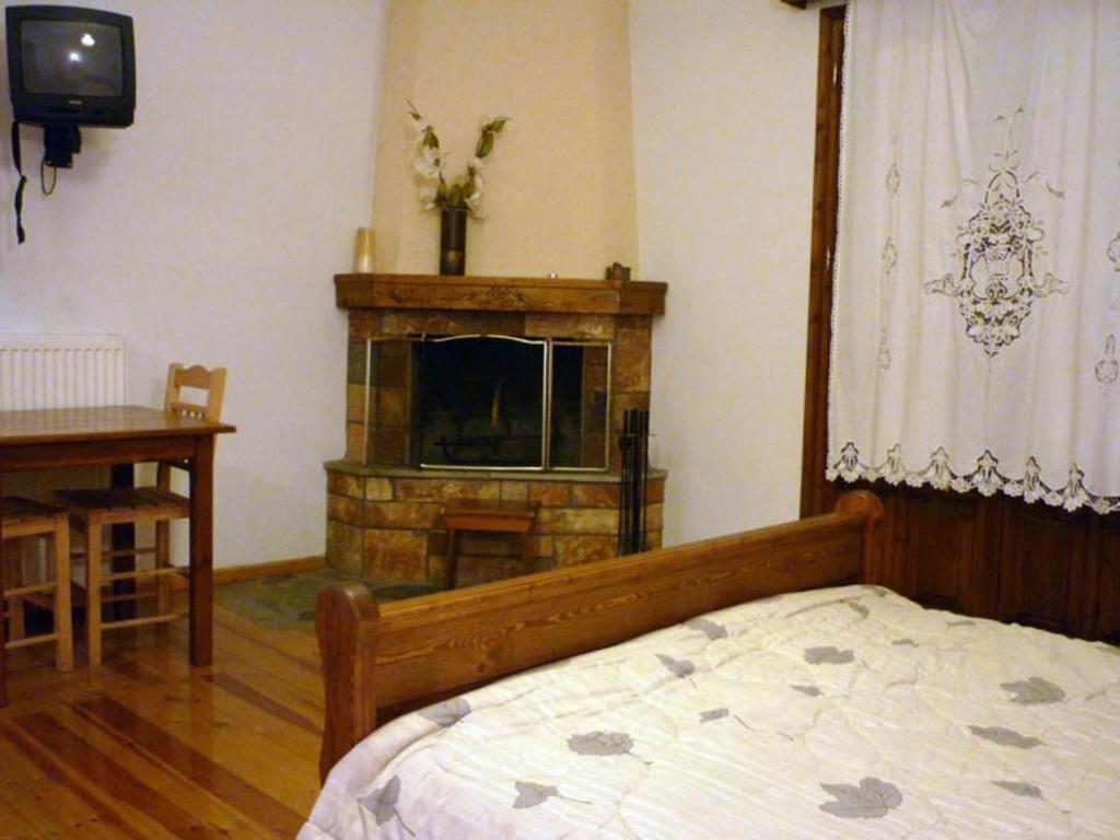 Archontiko Christodoulou Aparthotel Vronterón Rum bild