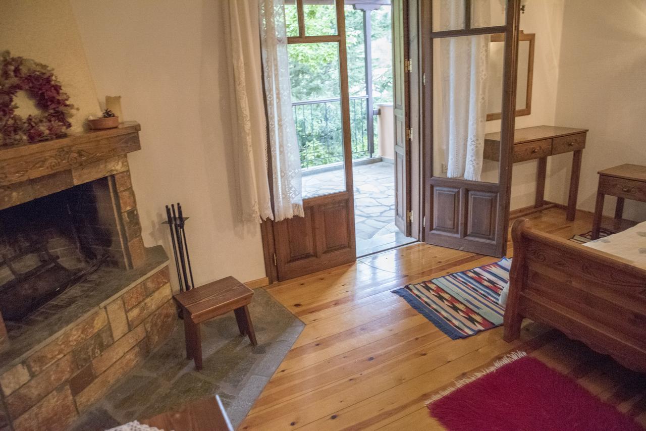 Archontiko Christodoulou Aparthotel Vronterón Exteriör bild