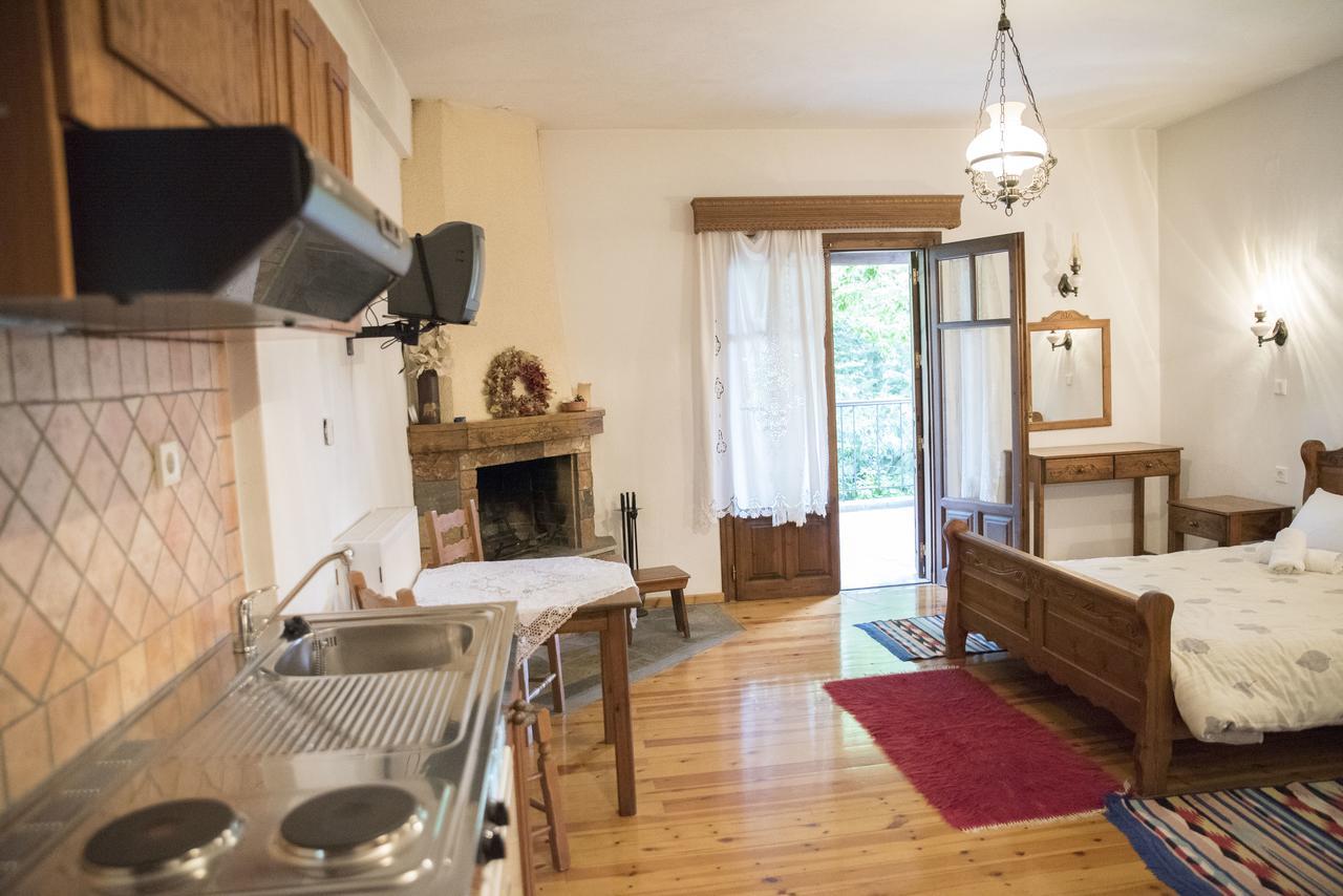 Archontiko Christodoulou Aparthotel Vronterón Exteriör bild